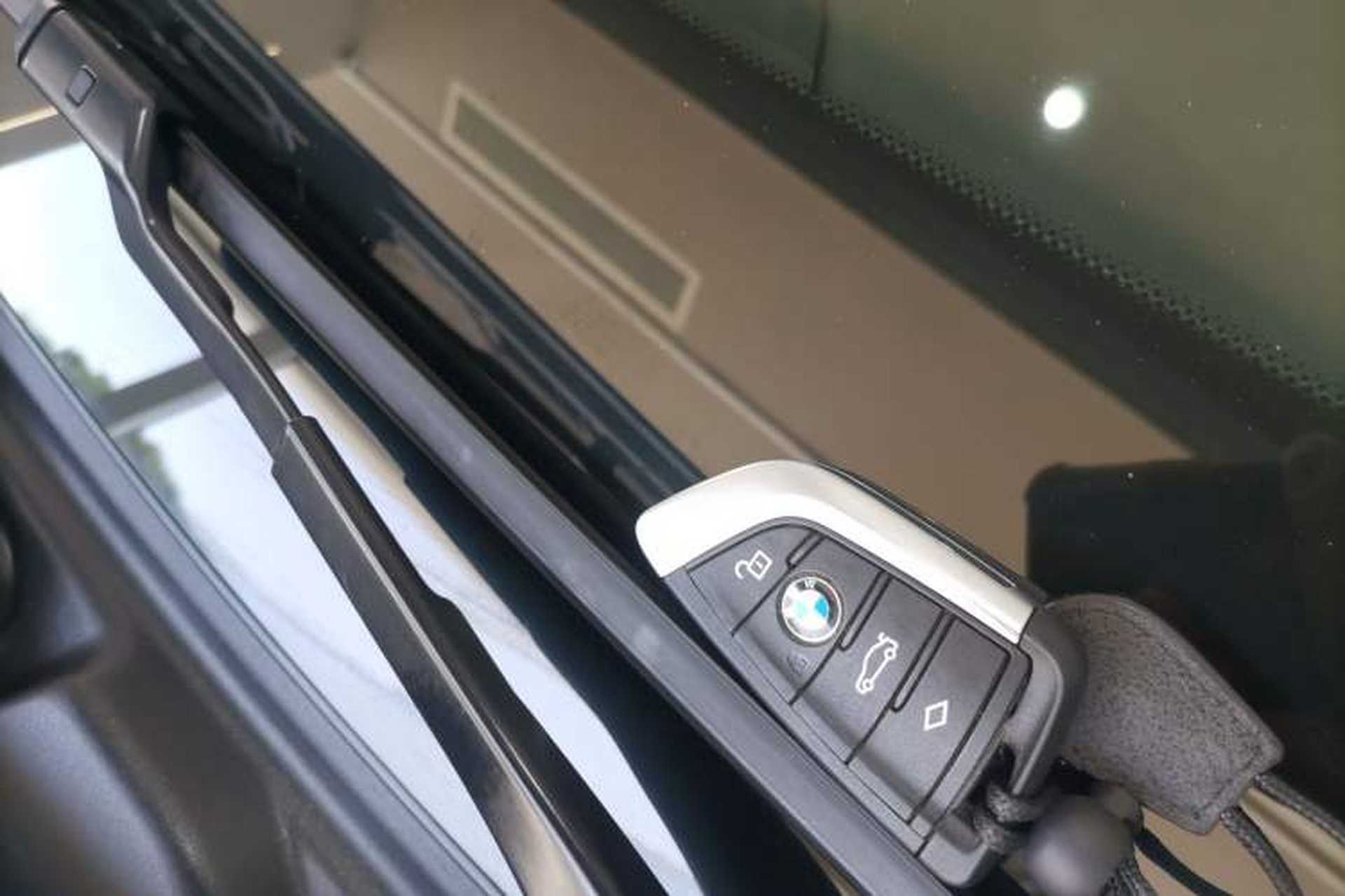 Used BMW X3 2022 xDrive30i Luxury Model M Night Sky Package Vehicle Key