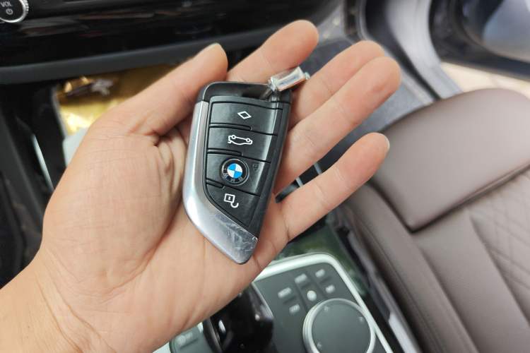 Used BMW X3 2022 xDrive30i Luxury Model M Night Sky Package Vehicle Key