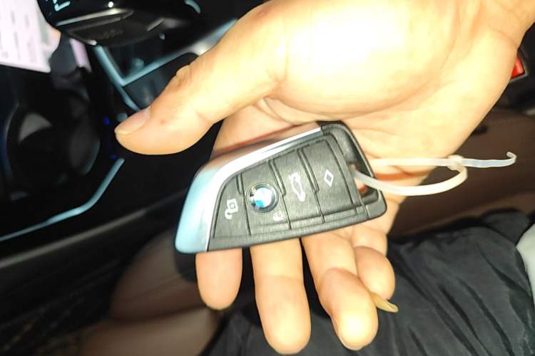Used BMW X3 2022 xDrive25i M Sport Package Vehicle Key