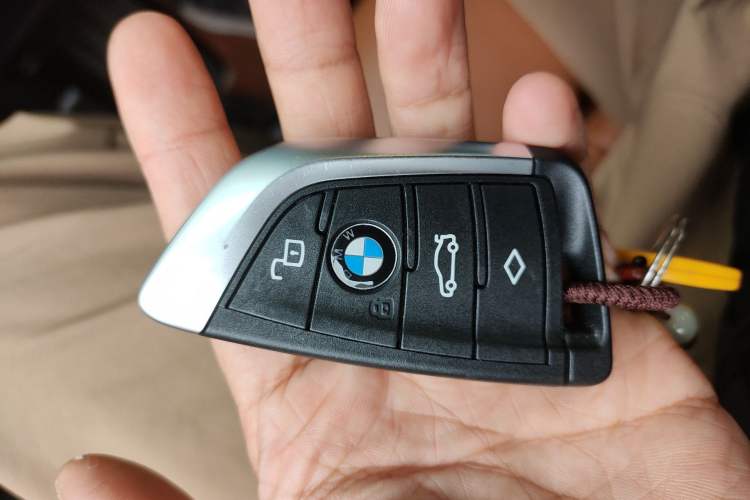 Used BMW X3 2022 M40i Vehicle Key