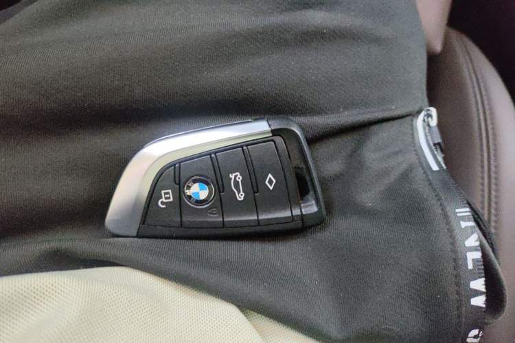 Used BMW X3 2022 xDrive25i M Sport Package Vehicle Key