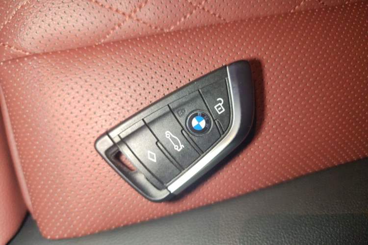 Used BMW X3 2022 Second Facelift xDrive30i Luxury Edition M Night Sky Package Vehicle Key