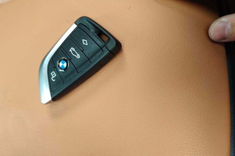 Used BMW X3 2022 M40i Vehicle Key