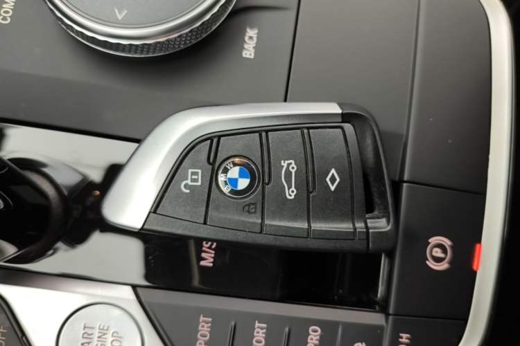 Used BMW X3 2022 xDrive30i Luxury Model M Night Sky Package Vehicle Key