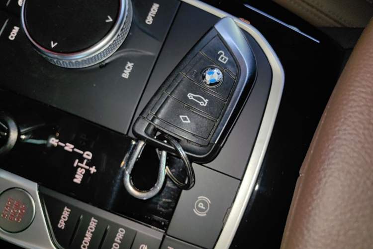 Used BMW X3 2022 xDrive30i Luxury Model M Night Sky Package Vehicle Key