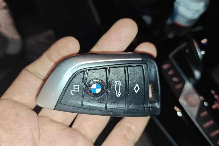 Used BMW X3 2022 Second Facelift xDrive30i Luxury Edition M Night Sky Package Vehicle Key