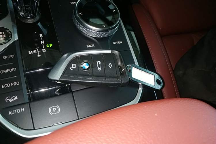 Used BMW X3 2022 Facelift xDrive30i Luxury Edition M Night Edition Package Vehicle Key
