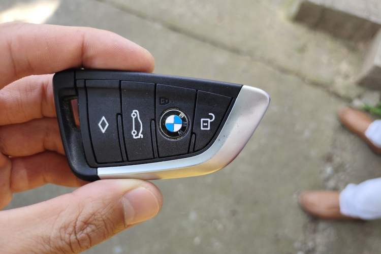 Used BMW X3 2022 xDrive30i Luxury Model M Night Sky Package Vehicle Key