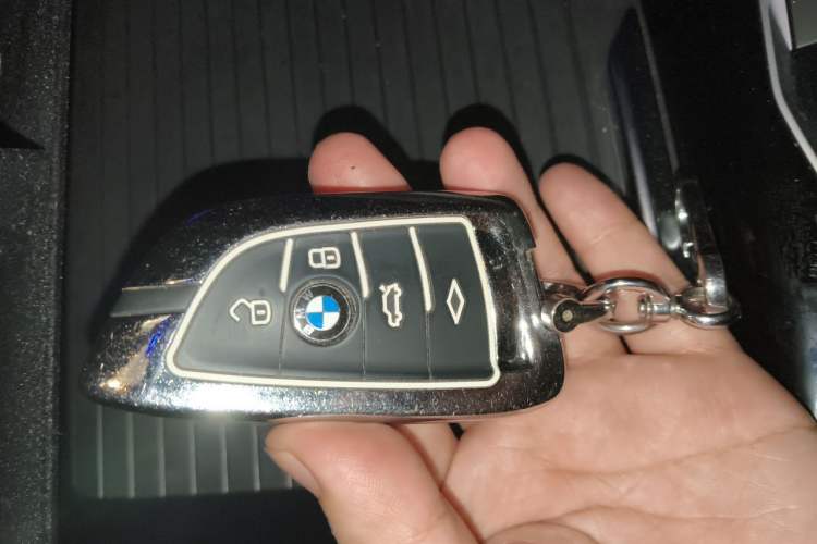 Used BMW X3 2022 Facelift xDrive30i Luxury Edition M Night Edition Package Vehicle Key