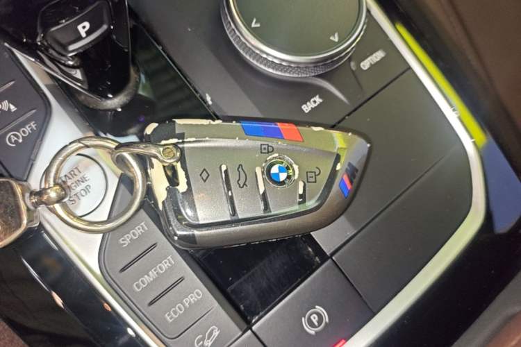 Used BMW X3 2022 Facelift xDrive30i Luxury Edition M Night Edition Package Vehicle Key