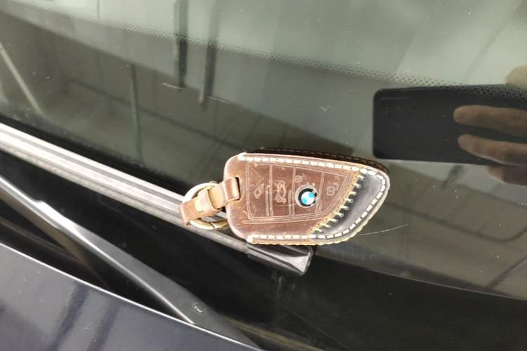 Used BMW X3 2022 xDrive25i M Sport Package Vehicle Key