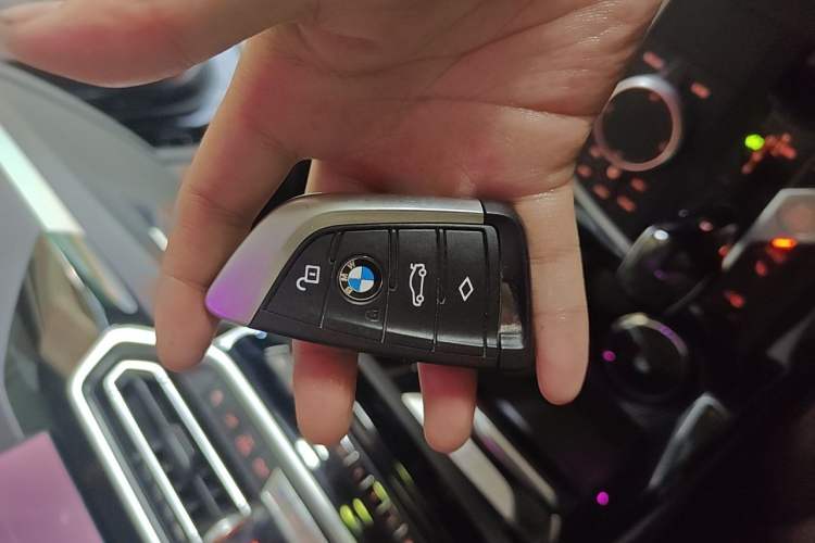 Used BMW X3 2022 xDrive25i M Sport Package Vehicle Key
