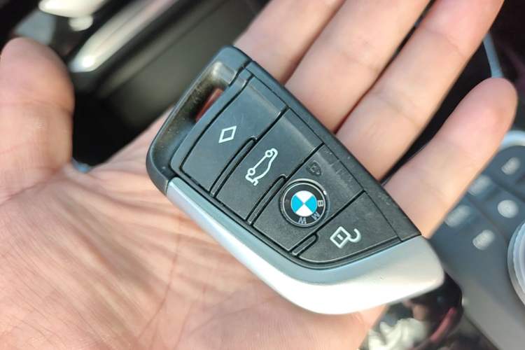 Used BMW X3 2022 xDrive30i Luxury Model M Night Sky Package Vehicle Key