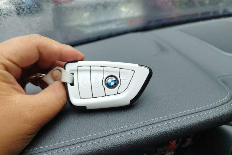Used BMW X3 2022 Facelift xDrive30i Luxury Edition M Night Edition Package Vehicle Key