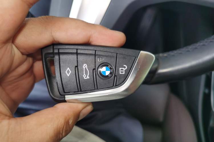 Used BMW X3 2022 xDrive25i M Sport Package Vehicle Key