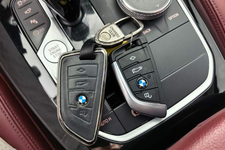 Used BMW X3 2022 Second Facelift xDrive30i Leading Edition M Night Sky Package Vehicle Key