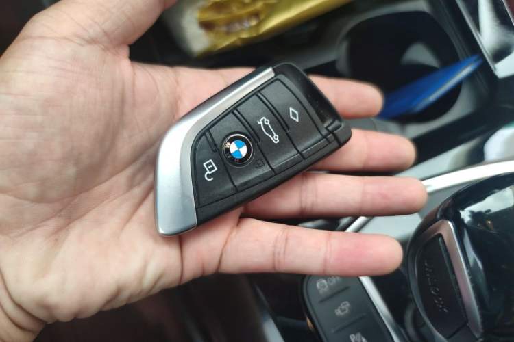Used BMW X3 2022 Facelift xDrive30i Luxury Edition M Night Edition Package Vehicle Key