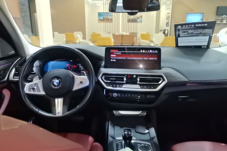 Used BMW X3 2022 xDrive30i Luxury Model M Night Sky Package Center Console