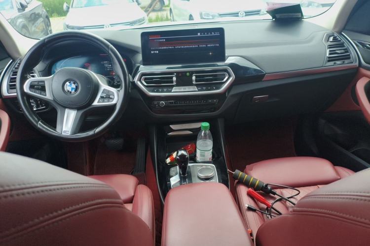 Used BMW X3 2022 xDrive25i M Sport Package Center Console