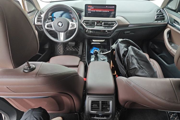Used BMW X3 2022 Restyled xDrive30i Luxury Edition M Night Sky Package Center Console