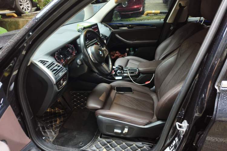 Used BMW X3 2022 Restyled xDrive25i M Sport Package Driver Seat