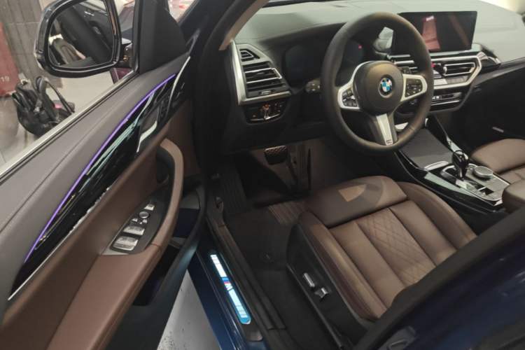 Used BMW X3 2022 xDrive25i M Sport Package Driver Seat