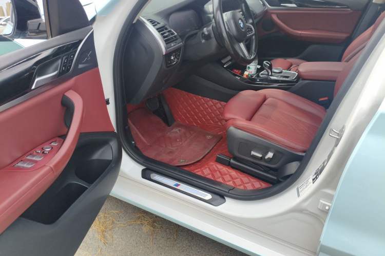 Used BMW X3 2022 xDrive25i M Sport Package Driver Seat