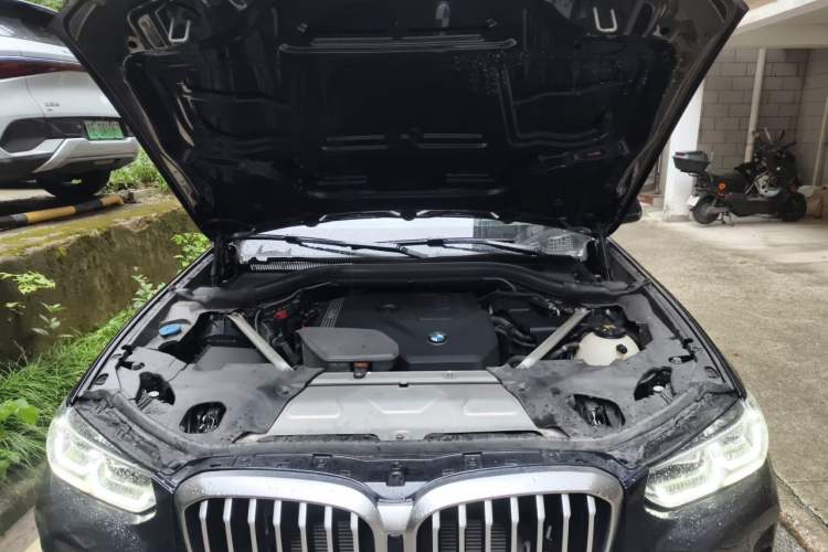 Used BMW X3 2022 Restyled xDrive25i M Sport Package Engine Bay