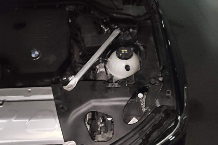Used BMW X3 2022 xDrive25i M Sport Package Engine Bay Left