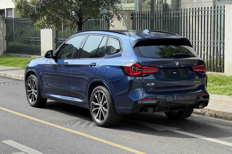Used BMW X3 2022 xDrive30i Luxury Model M Night Sky Package Exterior 10