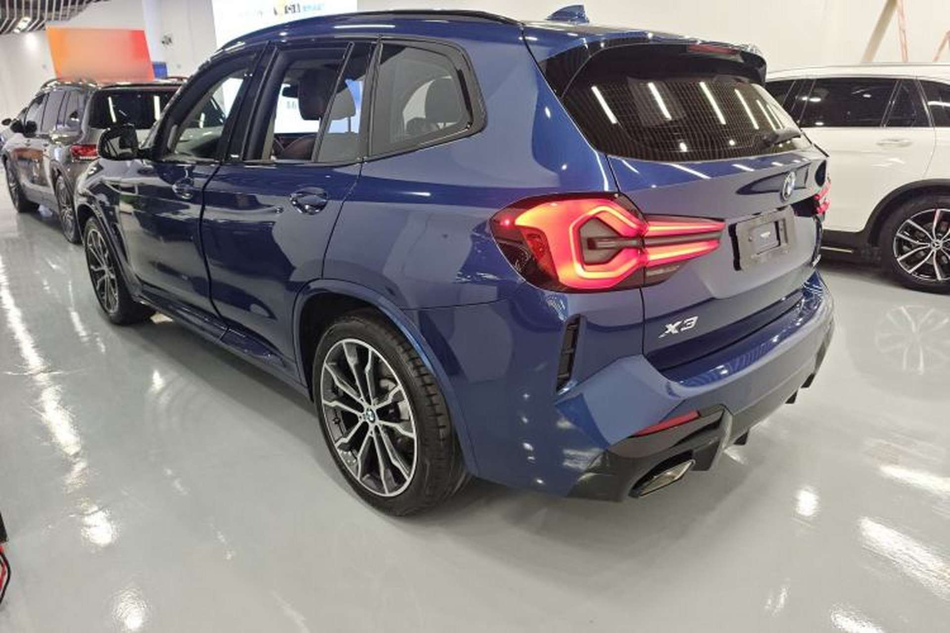 Used BMW X3 2022 xDrive30i Luxury Model M Night Sky Package Exterior 2