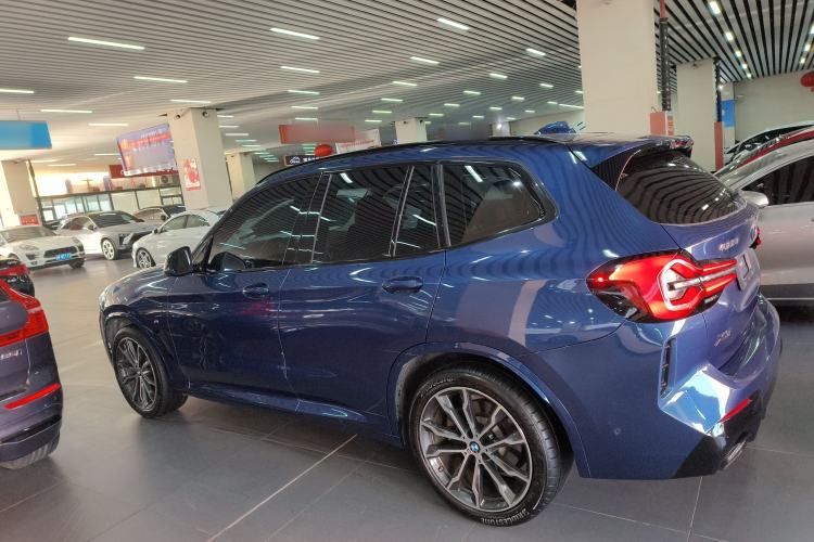 Used BMW X3 2022 Second Facelift xDrive30i Leading Edition M Night Sky Package Exterior 2