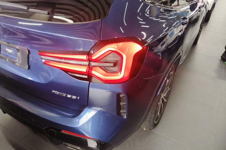 Used BMW X3 2022 Second Facelift xDrive30i Leading Edition M Night Sky Package Exterior 3