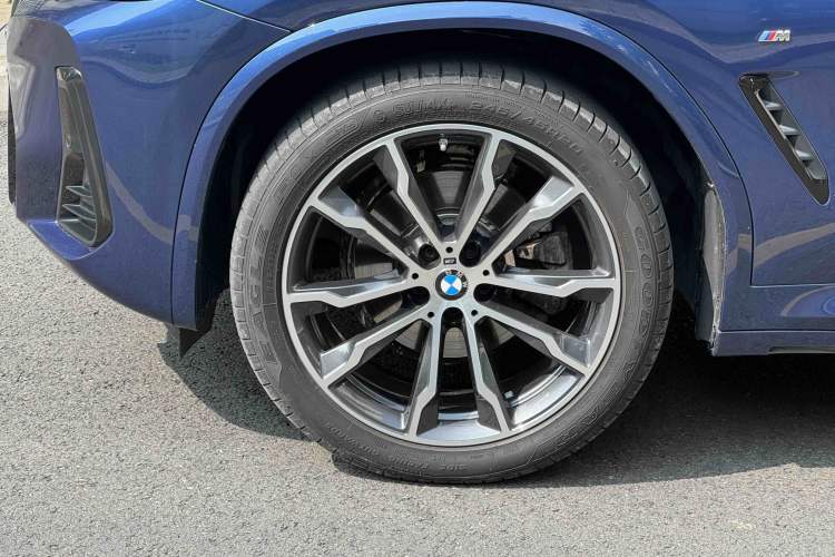 Used BMW X3 2022 xDrive30i Luxury Model M Night Sky Package Exterior 4