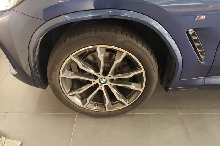 Used BMW X3 2022 Second Facelift xDrive30i Leading Edition M Night Sky Package Exterior 4