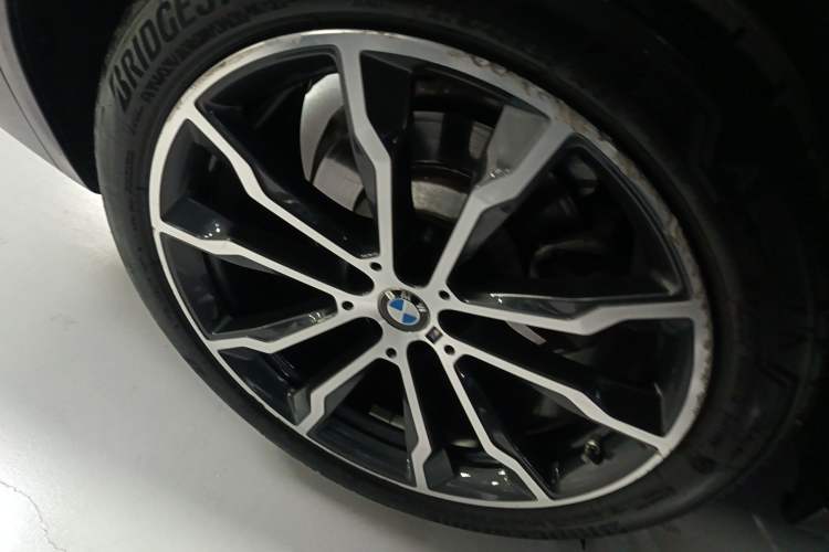 Used BMW X3 2022 Restyled xDrive30i Luxury Edition M Night Sky Package Exterior 5