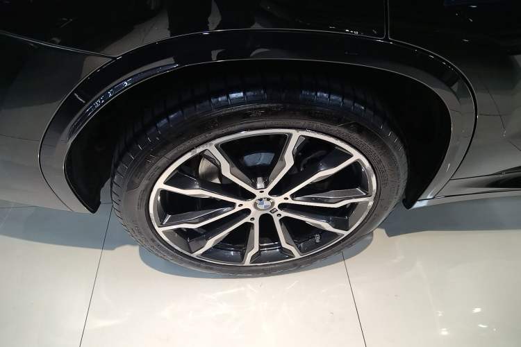 Used BMW X3 2022 xDrive30i Luxury Model M Night Sky Package Exterior 5