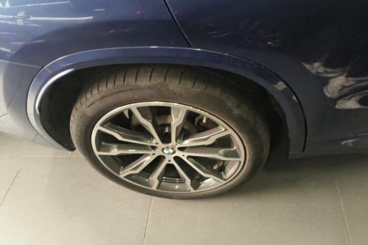 Used BMW X3 2022 Second Facelift xDrive30i Leading Edition M Night Sky Package Exterior 5