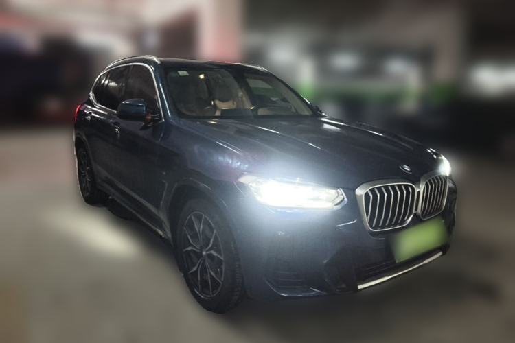 Used BMW X3 2022 xDrive25i M Sport Package Front Right 45 Deg