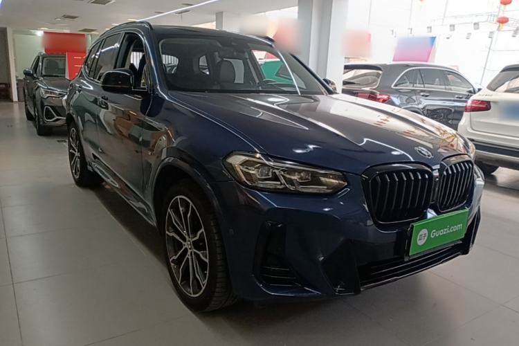 Used BMW X3 2022 Second Facelift xDrive30i Leading Edition M Night Sky Package Front Right 45 Deg
