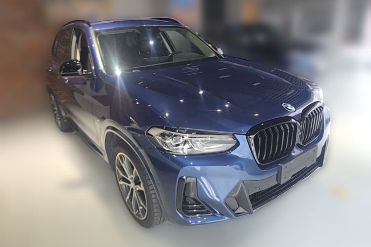 Used BMW X3 2022 Facelift xDrive30i Luxury Edition M Night Edition Package Front Right 45 Deg