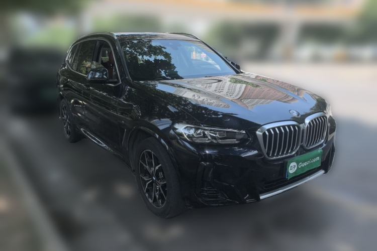 Used BMW X3 2022 xDrive25i M Sport Package Front Right 45 Deg