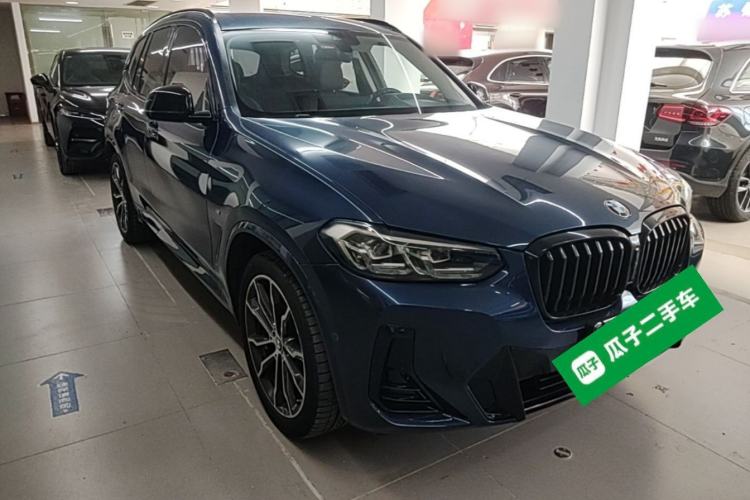 Used BMW X3 2022 Second Facelift xDrive30i Leading Edition M Night Sky Package Front Right 45 Deg