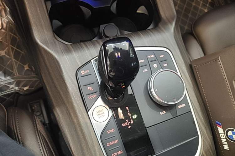 Used BMW X3 2022 xDrive30i Luxury Model M Night Sky Package Gear Lever
