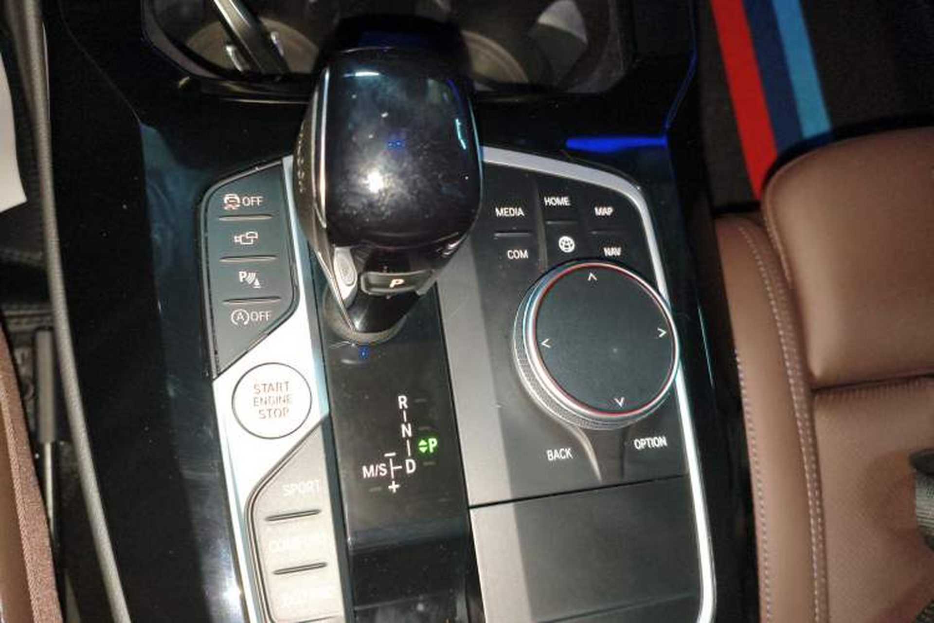 Used BMW X3 2022 xDrive30i Luxury Edition M Night Sky Package Gear Lever