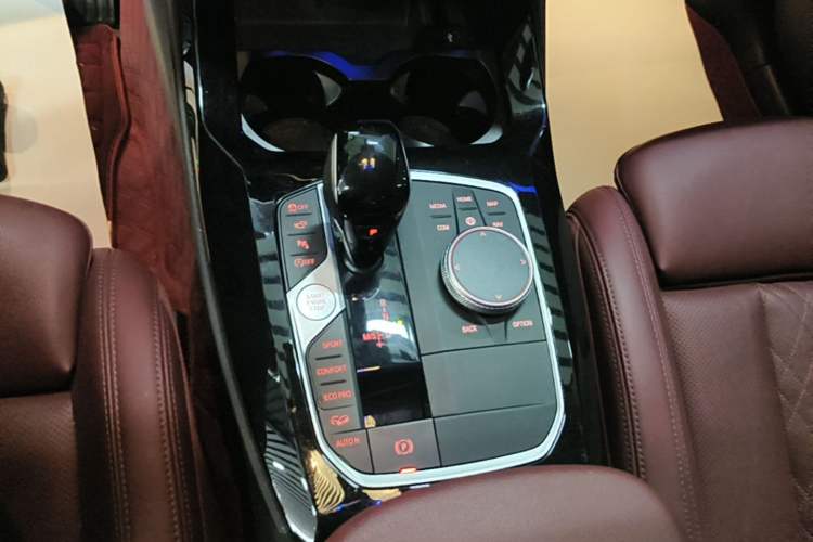 Used BMW X3 2022 Second Facelift xDrive30i Leading Edition M Night Sky Package Gear Lever