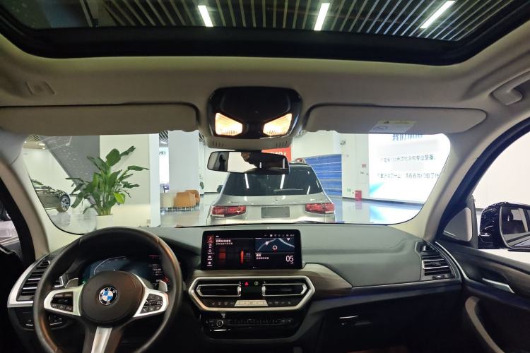 Used BMW X3 2022 xDrive30i Luxury Model M Night Sky Package Headliner