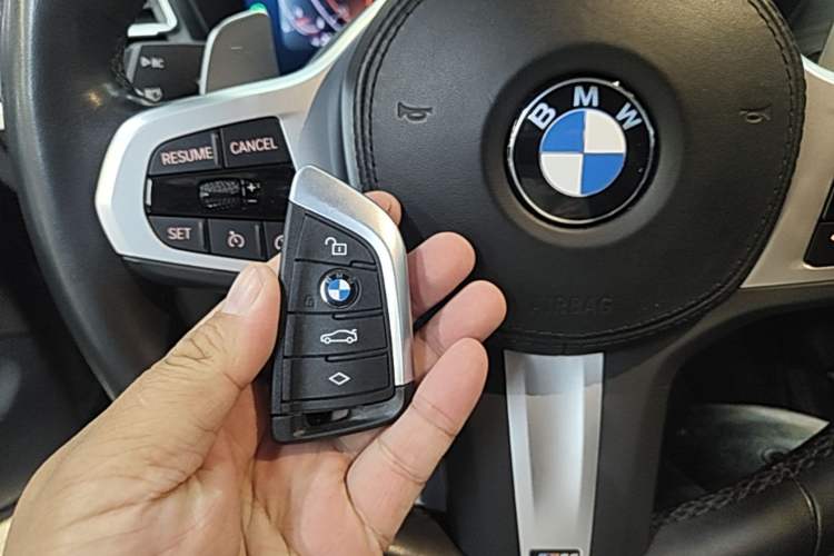 Used BMW X3 2022 xDrive30i Luxury Model M Night Sky Package Interior 1