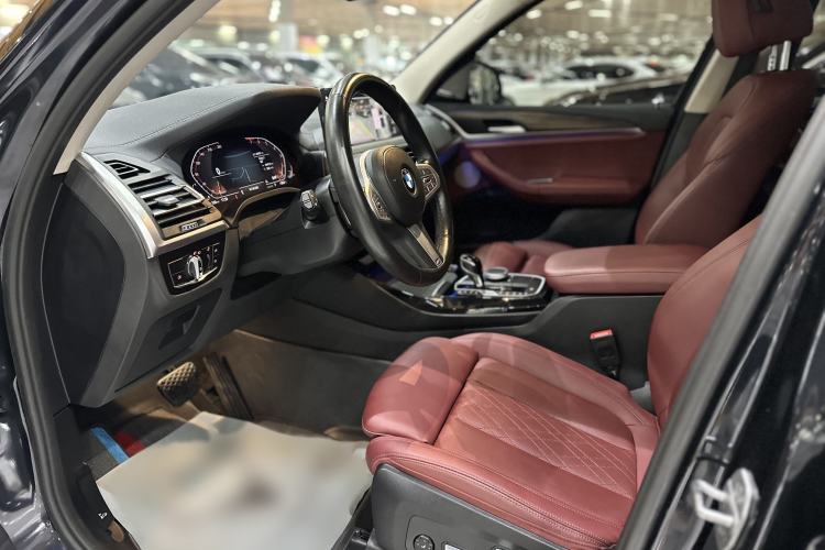Used BMW X3 2022 Facelift xDrive30i Luxury Edition M Night Edition Package Interior 1