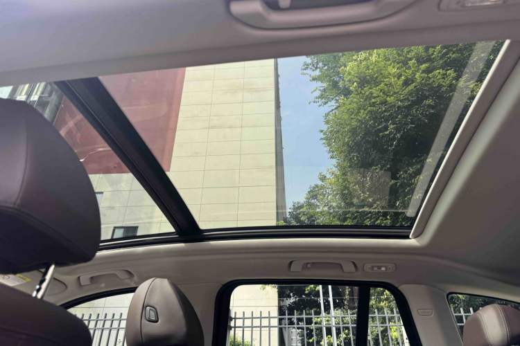 Used BMW X3 2022 xDrive30i Luxury Model M Night Sky Package Interior 4